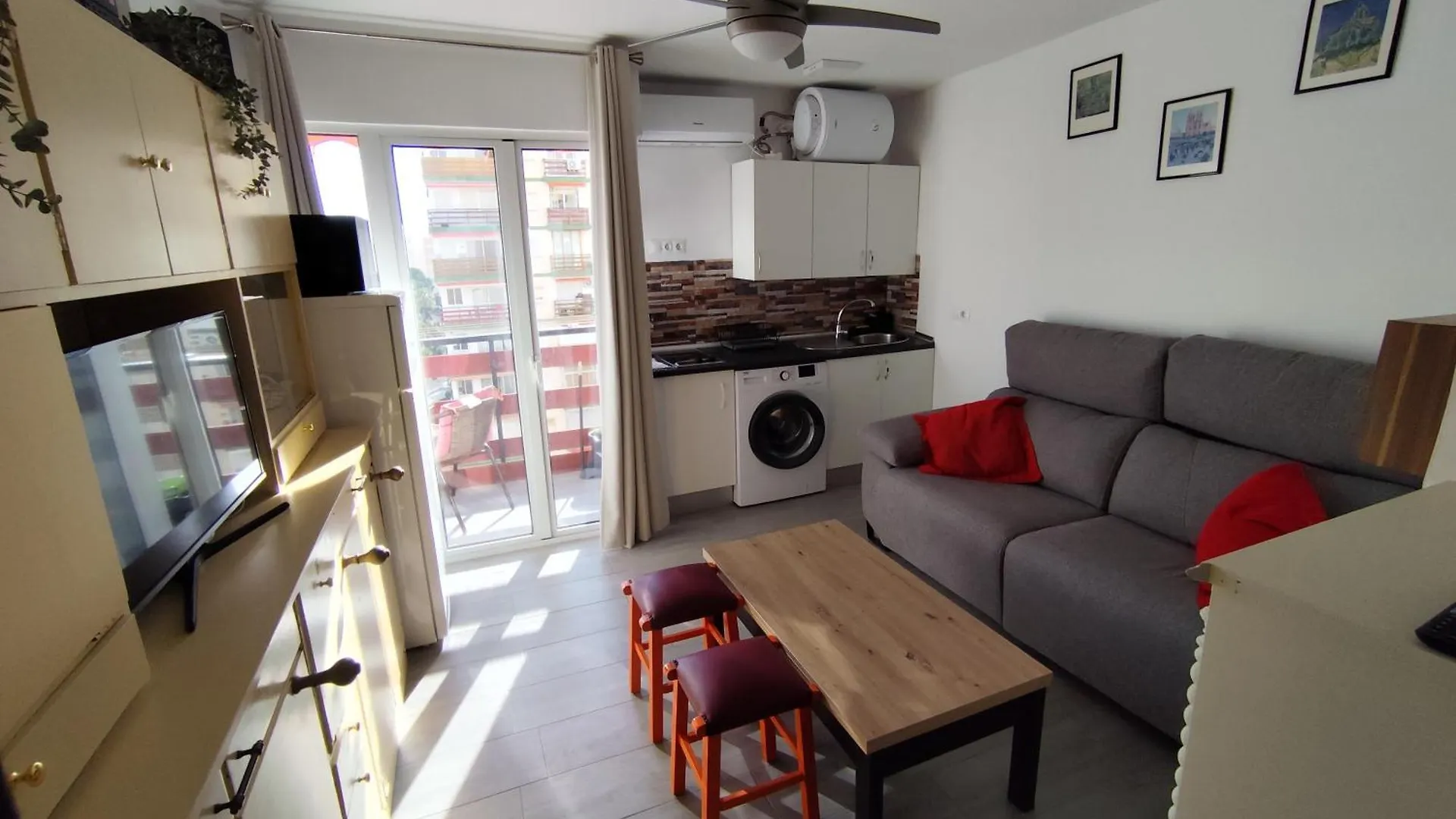 Mrv Estudio Las Naciones Benalmadena Apartment